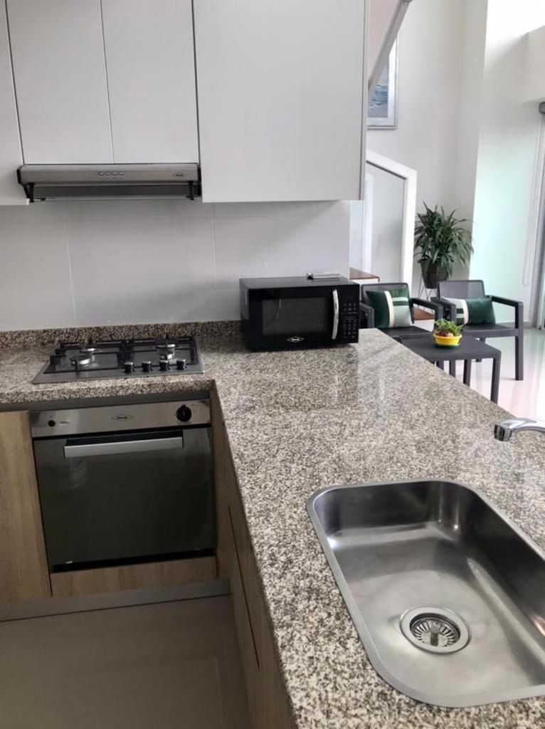 Apartamento Lujoso Y Comodo En *