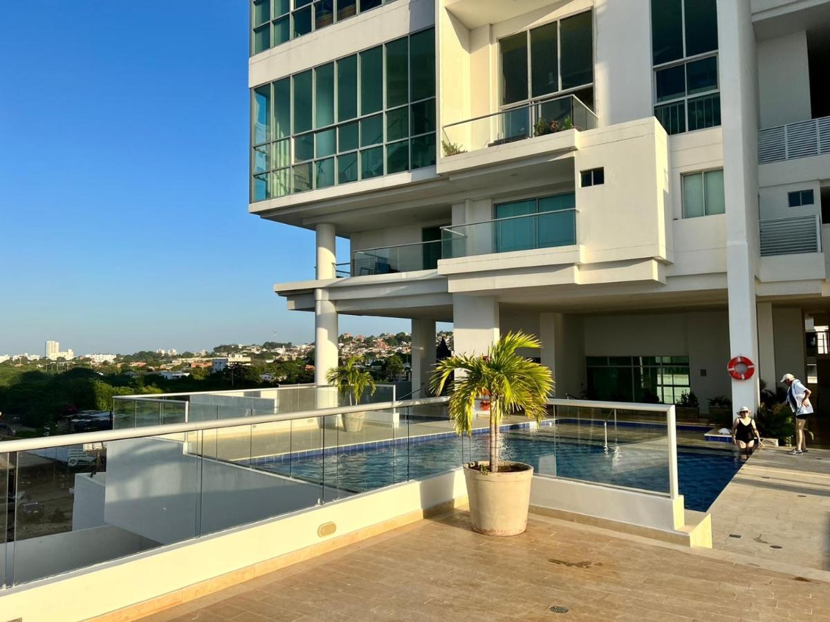 Apartment Lujoso Y Comodo En